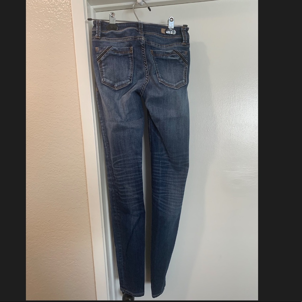 Jeans - Picture 2 of 2
